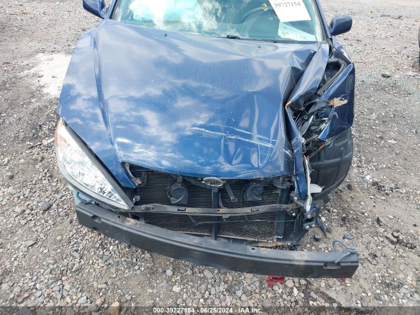 2003 Toyota Camry Le VIN: 4T1BE32K33U249458 Lot: 39727154