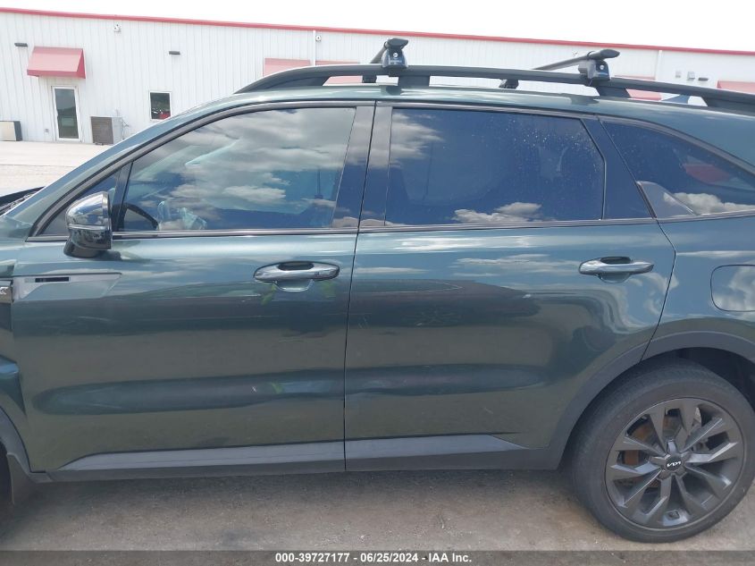 2022 KIA SORENTO EX - 5XYRHDLF5NG131241