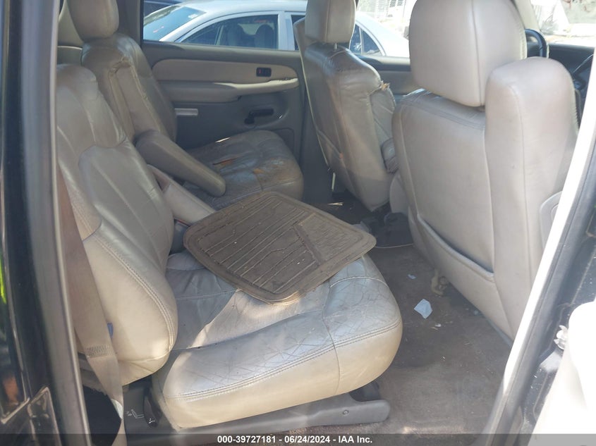 2002 Chevrolet Suburban 1500 Lt VIN: 1GNEC16Z82J308742 Lot: 39727181