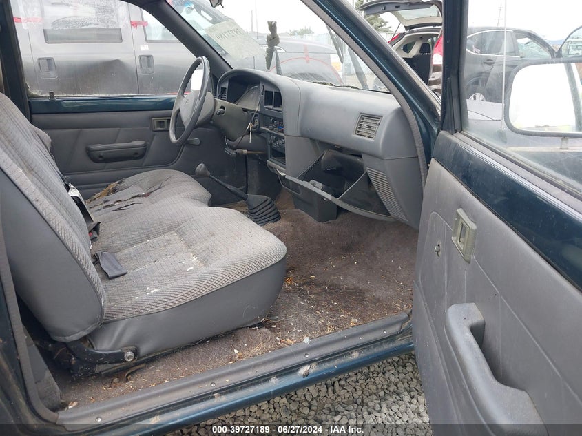 1994 Toyota Pickup 1/2 Ton Short Whlbase Stb VIN: 4TARN81A8RZ297358 Lot: 39727189