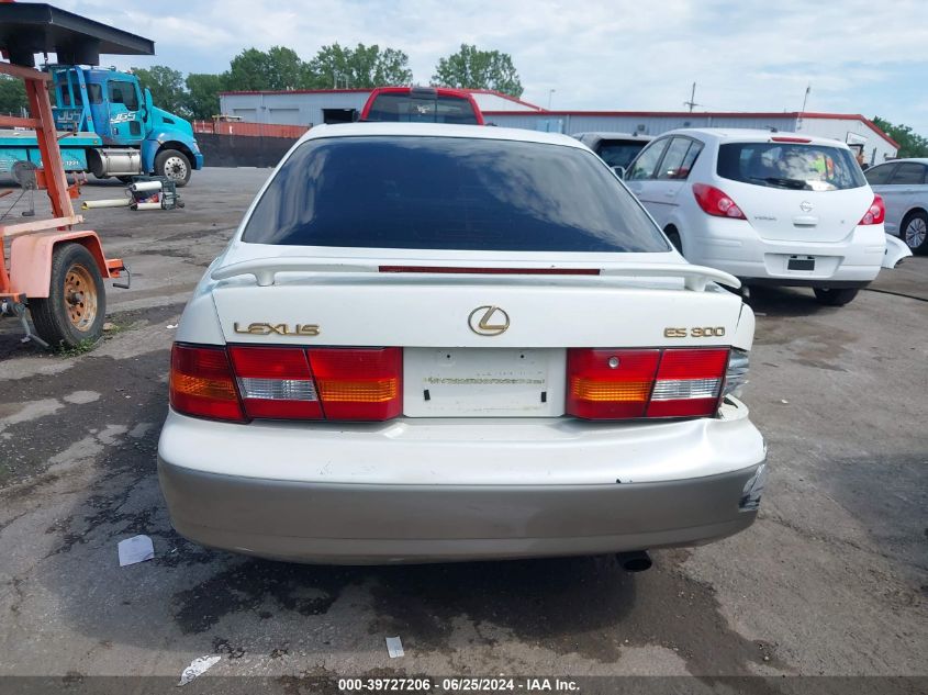 1999 Lexus Es 300 VIN: JT8BF28G8X0151312 Lot: 39727206