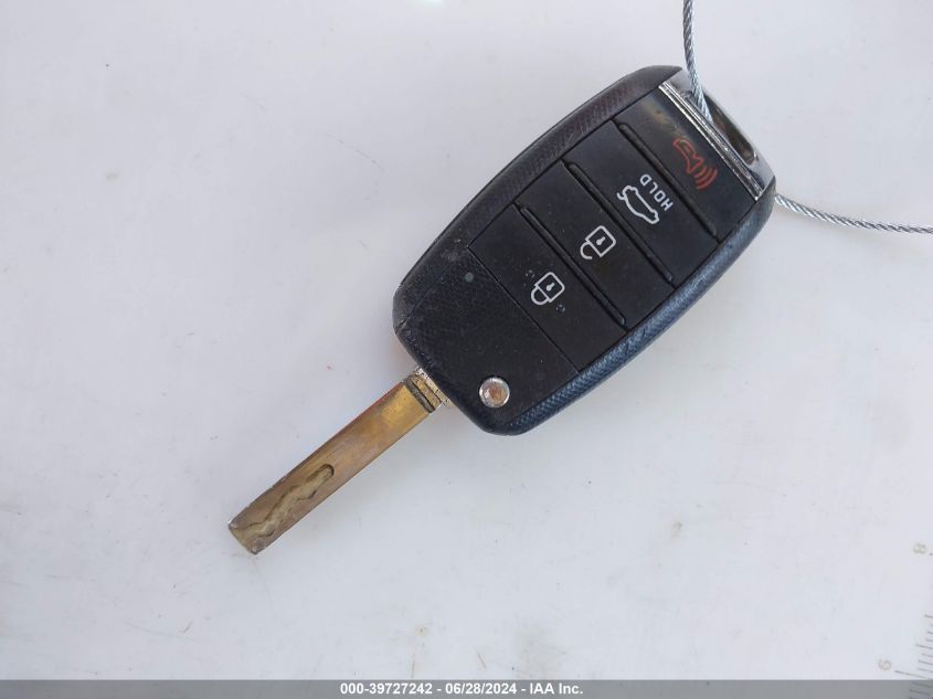 2019 Kia Optima Lx VIN: 5XXGT4L36KG298588 Lot: 39727242