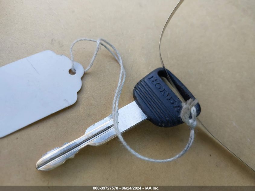 1999 Honda Civic Dx VIN: 2HGEJ6446XH106589 Lot: 39727570