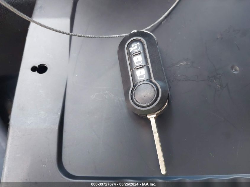 2015 Ram Promaster 2500 High Roof VIN: 3C6TRVDG8FE511955 Lot: 39727674