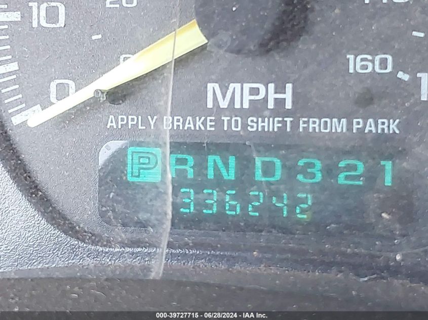 2000 Chevrolet Suburban 1500 Ls VIN: 3GNFK16TXYG219199 Lot: 39727715