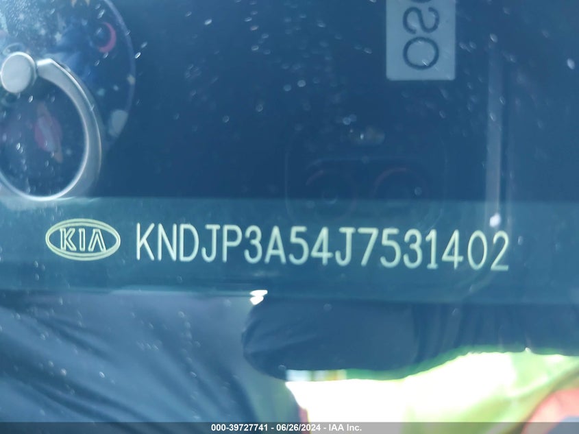 2018 Kia Soul + VIN: KNDJP3A54J7531402 Lot: 39727741