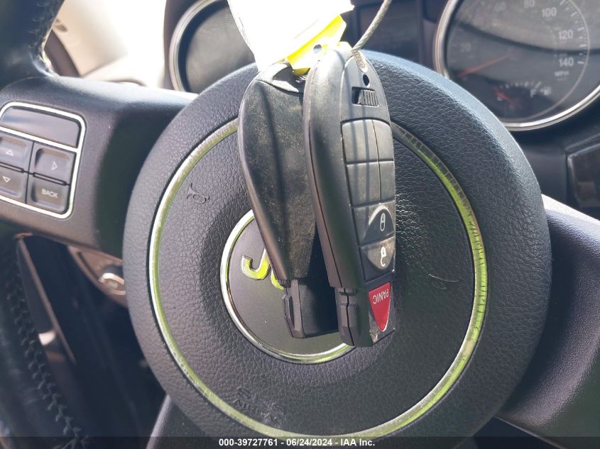 2011 Jeep Grand Cherokee Laredo VIN: 1J4RR4GG6BC678559 Lot: 39727761