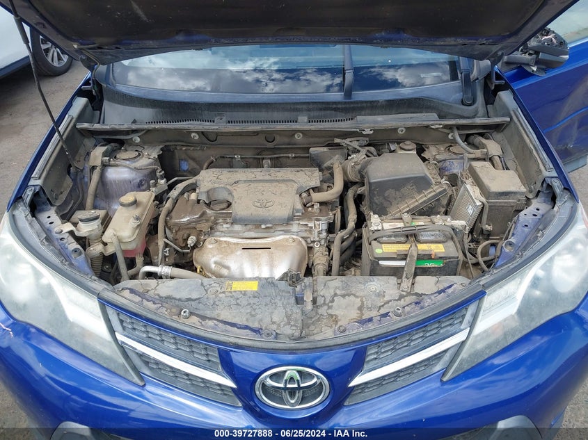 2015 TOYOTA RAV4 XLE - 2T3WFREV9FW181122