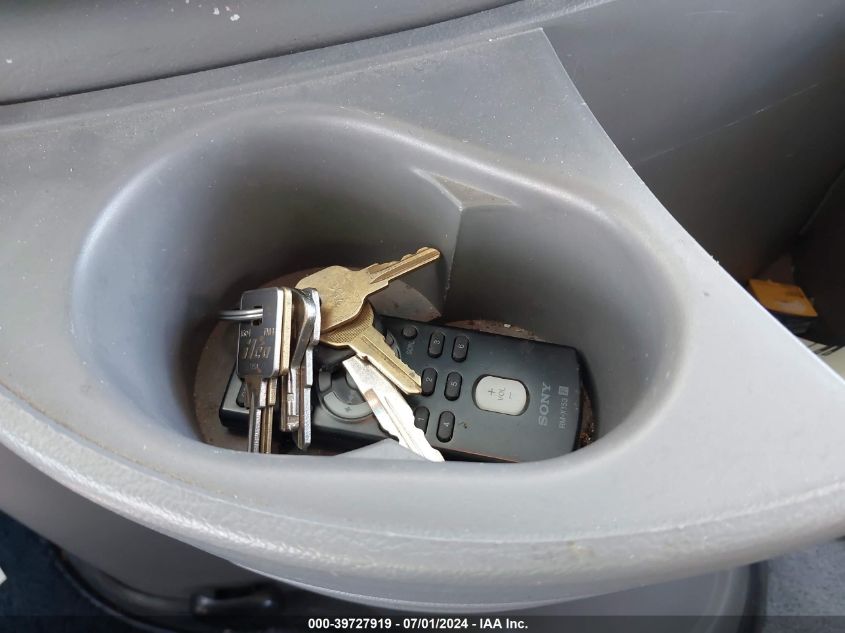 1997 Ford Econoline E350 Cutaway Van VIN: 1FDKE30S1VHB56677 Lot: 39727919