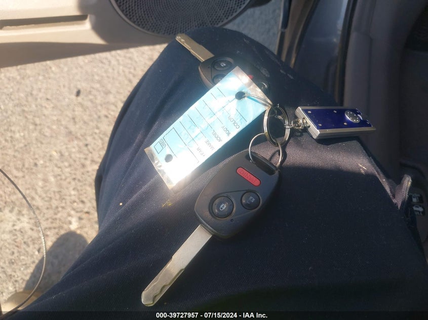 2009 Honda Civic Lx VIN: 2HGFA16549H516386 Lot: 39727957