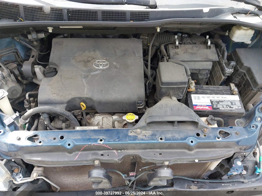 2011 Toyota Sienna Le V6 VIN: 5TDKK3DC4BS174937 Lot: 39727992