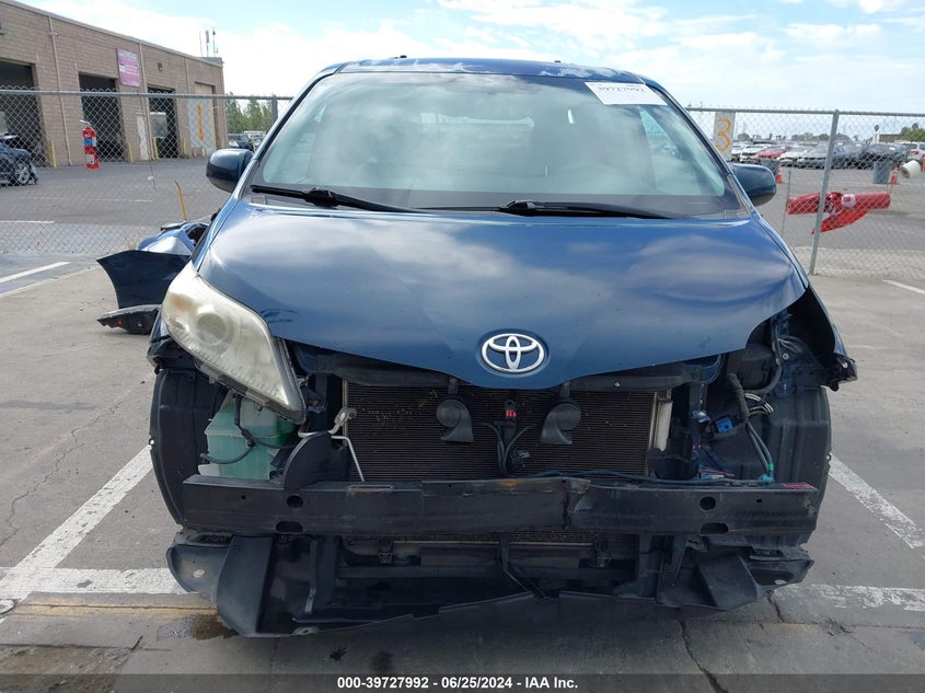 2011 Toyota Sienna Le V6 VIN: 5TDKK3DC4BS174937 Lot: 39727992