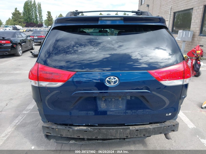 2011 Toyota Sienna Le V6 VIN: 5TDKK3DC4BS174937 Lot: 39727992