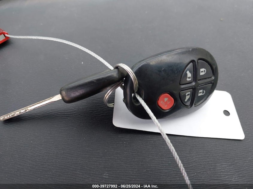 2011 Toyota Sienna Le V6 VIN: 5TDKK3DC4BS174937 Lot: 39727992