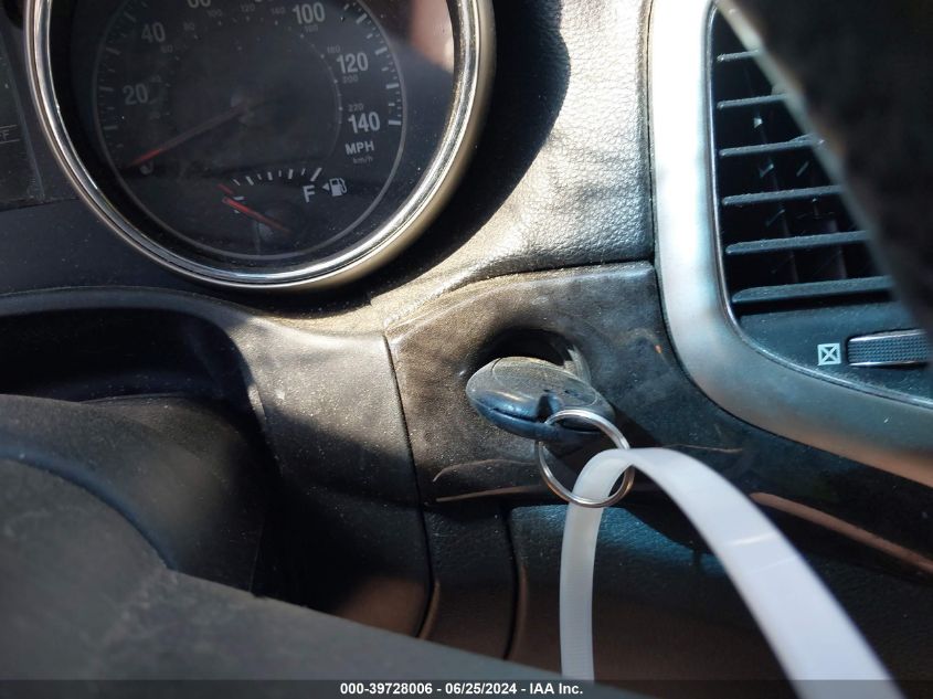 2011 Jeep Grand Cherokee Laredo VIN: 1J4RR4GG0BT672787 Lot: 39728006