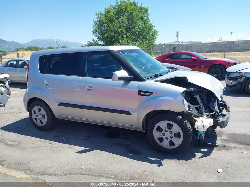 2013 Kia Soul VIN: KNDJT2A51D7485327 Lot: 39728040