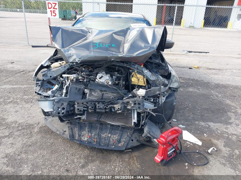 2018 Ford Focus Se VIN: 1FADP3FE3JL332330 Lot: 39728157