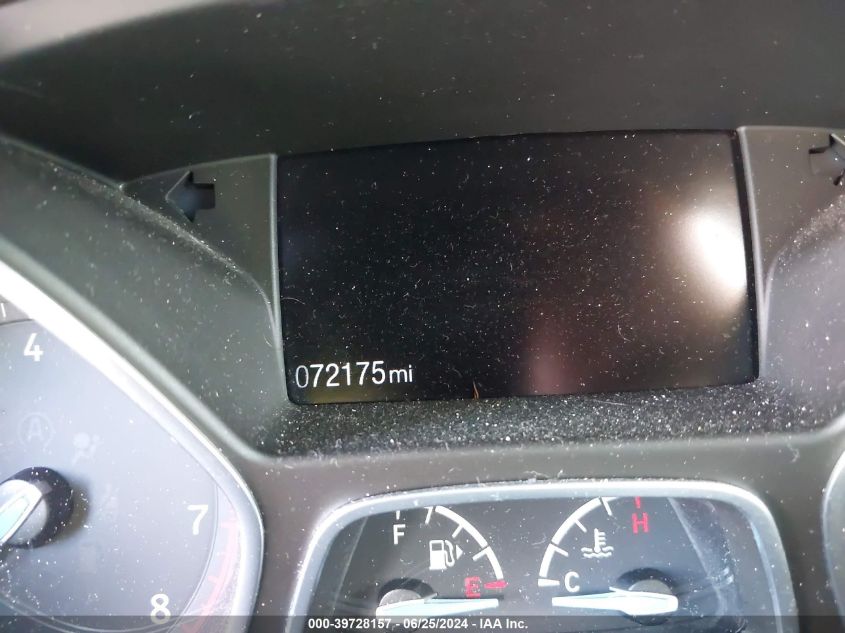 2018 Ford Focus Se VIN: 1FADP3FE3JL332330 Lot: 39728157