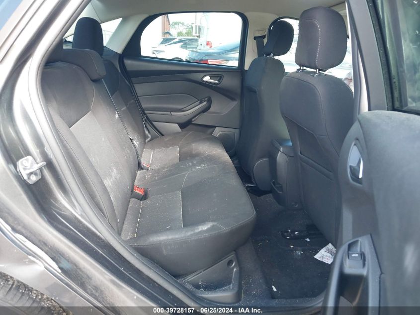 2018 Ford Focus Se VIN: 1FADP3FE3JL332330 Lot: 39728157