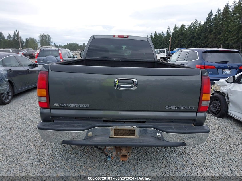 2002 Chevrolet Silverado 2500Hd Lt VIN: 1GCHK23G92F102155 Lot: 39728183