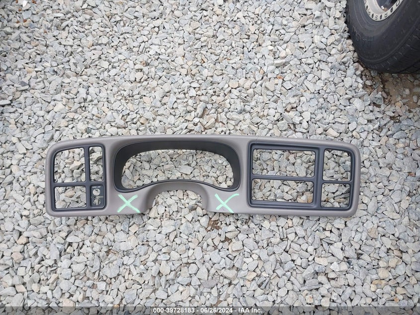 2002 Chevrolet Silverado 2500Hd Lt VIN: 1GCHK23G92F102155 Lot: 39728183