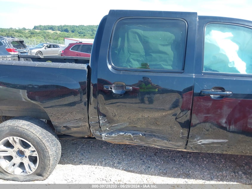 2010 Chevrolet Silverado 1500 Ltz VIN: 3GCRKTE33AG266017 Lot: 39728203