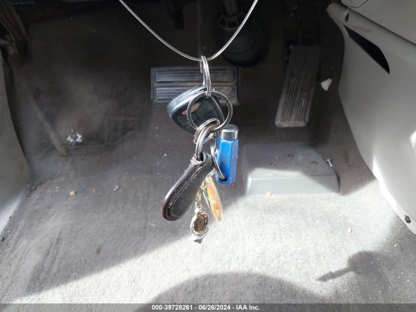 2005 Chrysler Town & Country Touring VIN: 2C4GP54L15R178931 Lot: 39728261