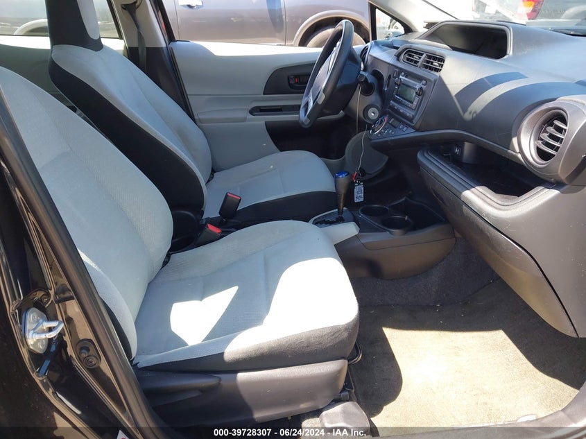 2012 Toyota Prius C One VIN: JTDKDTB36C1002839 Lot: 39728307