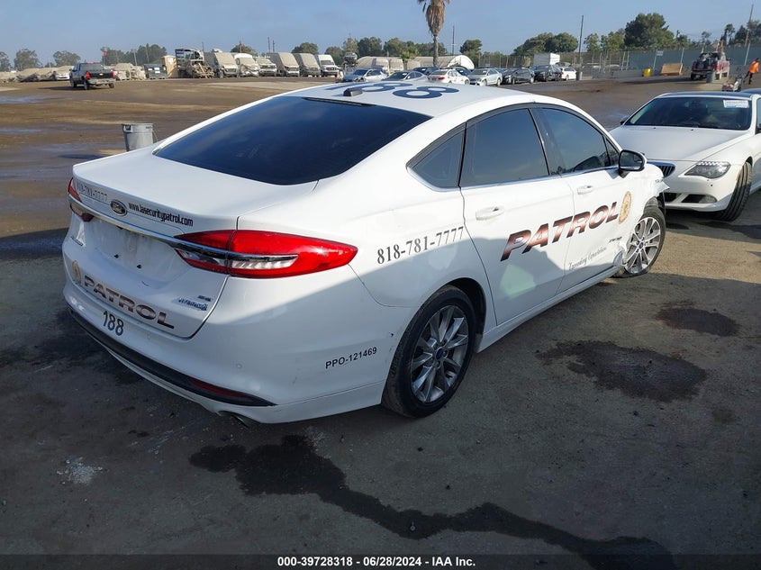 VIN 3FA6P0LU2HR358061 2017 FORD FUSION HYBRID SE
