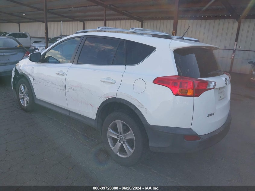 2015 TOYOTA RAV4 XLE - 2T3WFREV7FW212917