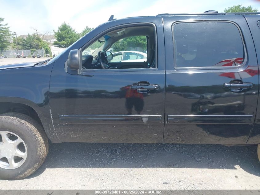 2013 Chevrolet Suburban 1500 Lt VIN: 1GNSKJE74DR199013 Lot: 39728481