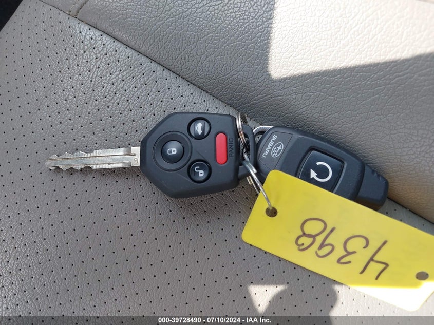 2018 Subaru Forester 2.5I Premium VIN: JF2SJAEC0JH583592 Lot: 39728490