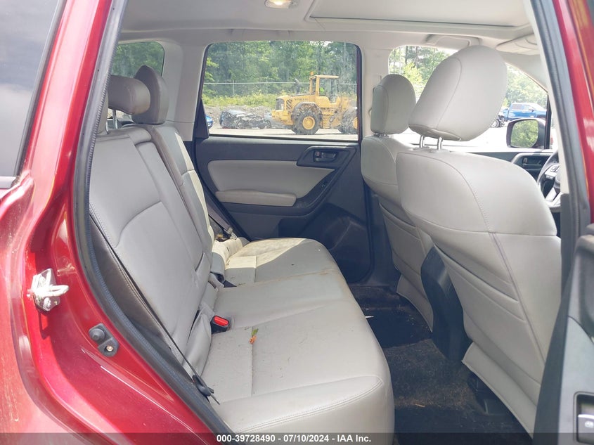 2018 Subaru Forester 2.5I Premium VIN: JF2SJAEC0JH583592 Lot: 39728490