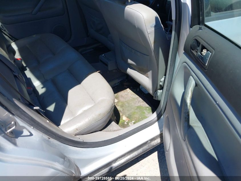 2000 Volkswagen Passat Gls VIN: WVWMA23B6YP359508 Lot: 39728585