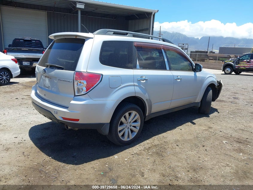 2011 Subaru Forester 2.5X Limited VIN: JF2SHBEC0BH728651 Lot: 39729658