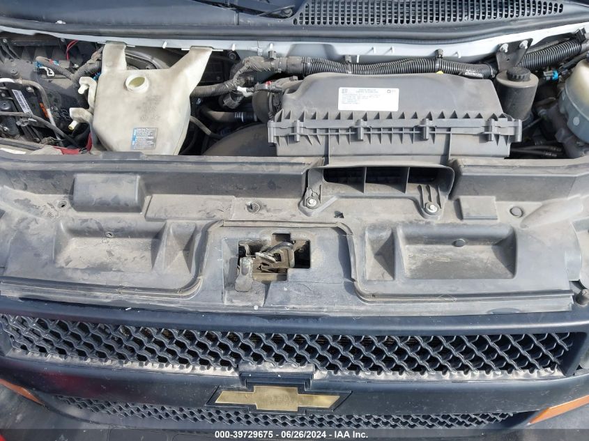 2018 Chevrolet Express G2500 VIN: 1GCWGAFP5J1174559 Lot: 39729675