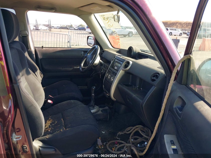 2005 Scion Xb VIN: JTLKT334350192624 Lot: 39729676