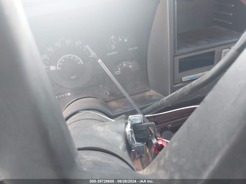 1991 Chevrolet Gmt-400 K1500 VIN: 2GCEK19H4M1171150 Lot: 39729688