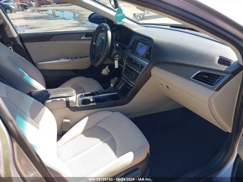 2016 HYUNDAI SONATA 2.4L SE - 5NPE24AF6GH304473