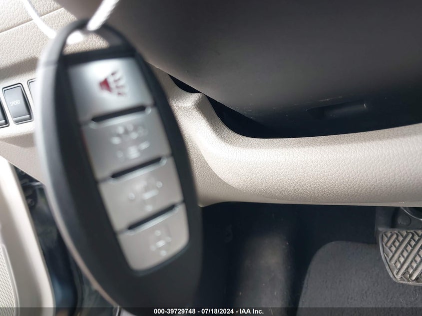 2017 Nissan Sentra Sv VIN: 3N1AB7AP3HY353663 Lot: 39729748