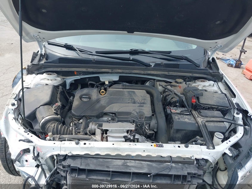 2018 CHEVROLET MALIBU LT - 1G1ZD5STXJF282106