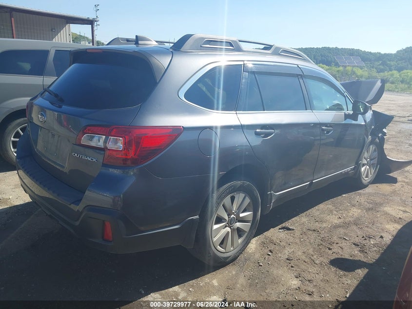 2018 SUBARU OUTBACK 2.5I PREMIUM - 4S4BSADC0J3263209