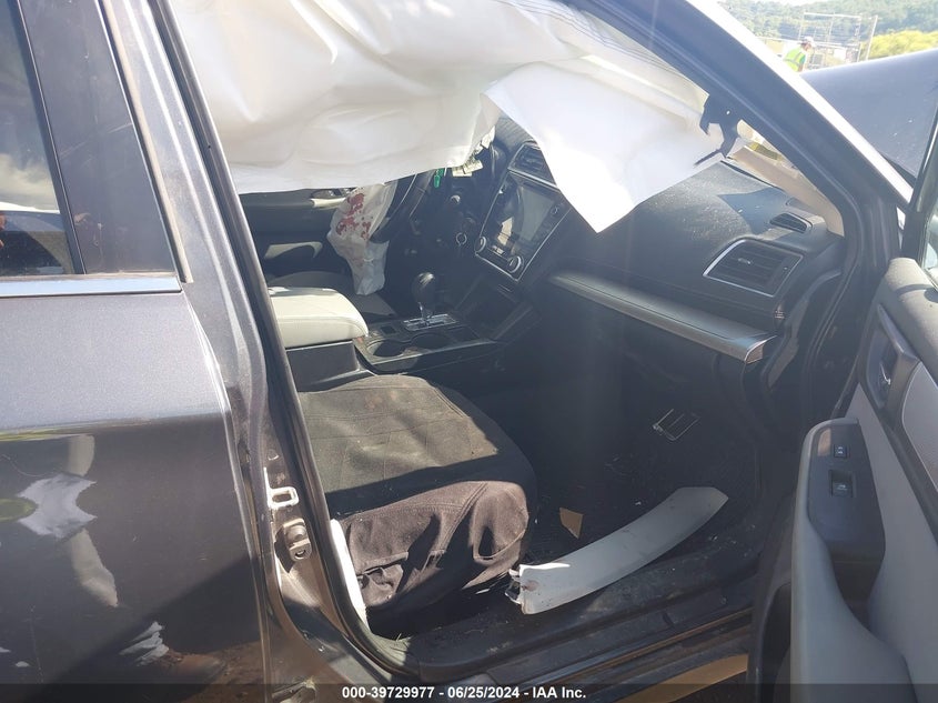 2018 SUBARU OUTBACK 2.5I PREMIUM - 4S4BSADC0J3263209