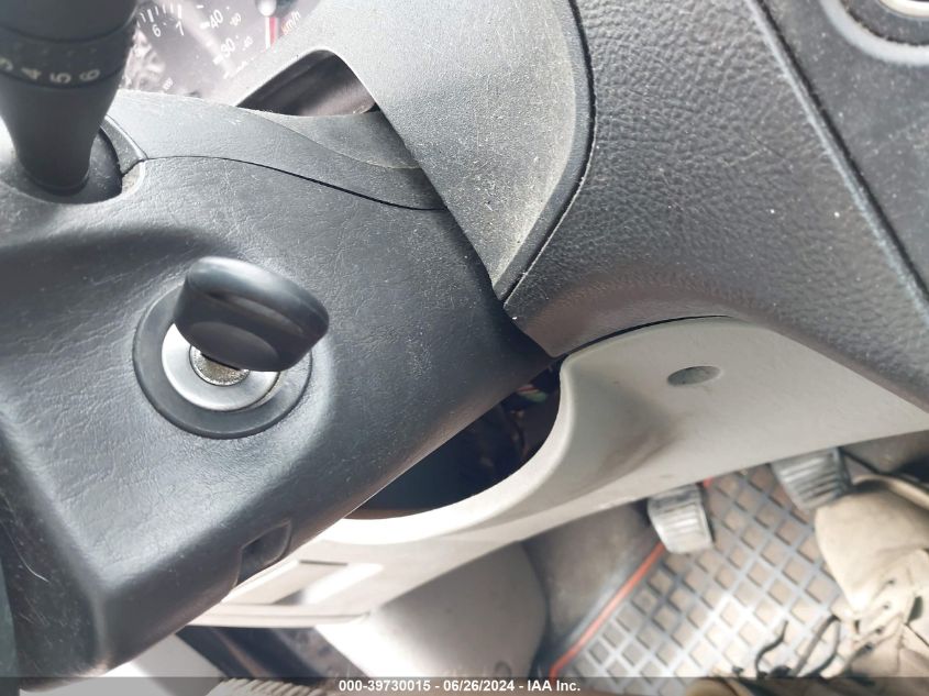 2007 Ford Focus Zx4/S/Se/Ses VIN: 1FAHP34N07W227028 Lot: 39730015