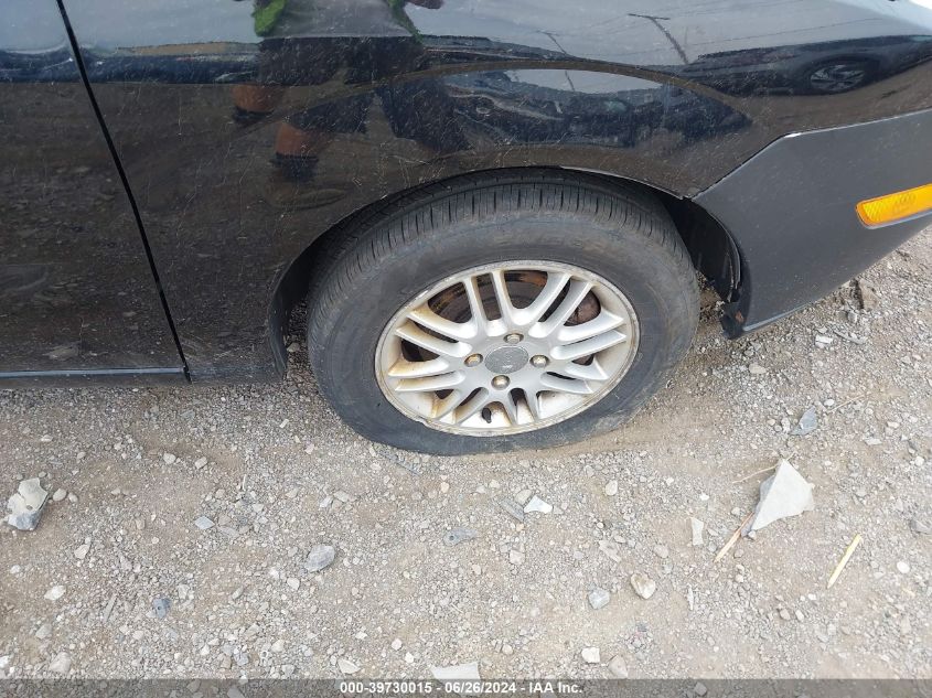 2007 Ford Focus Zx4/S/Se/Ses VIN: 1FAHP34N07W227028 Lot: 39730015