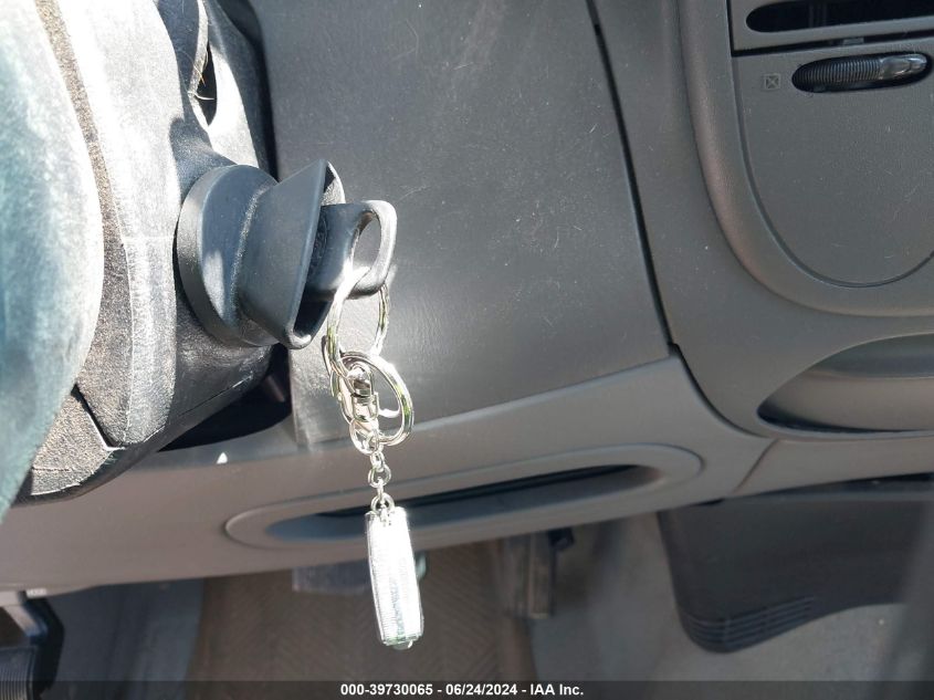 1997 Ford F-150 Lariat/Standard/Xl/Xlt VIN: 1FTDX1767VNC77185 Lot: 39730065