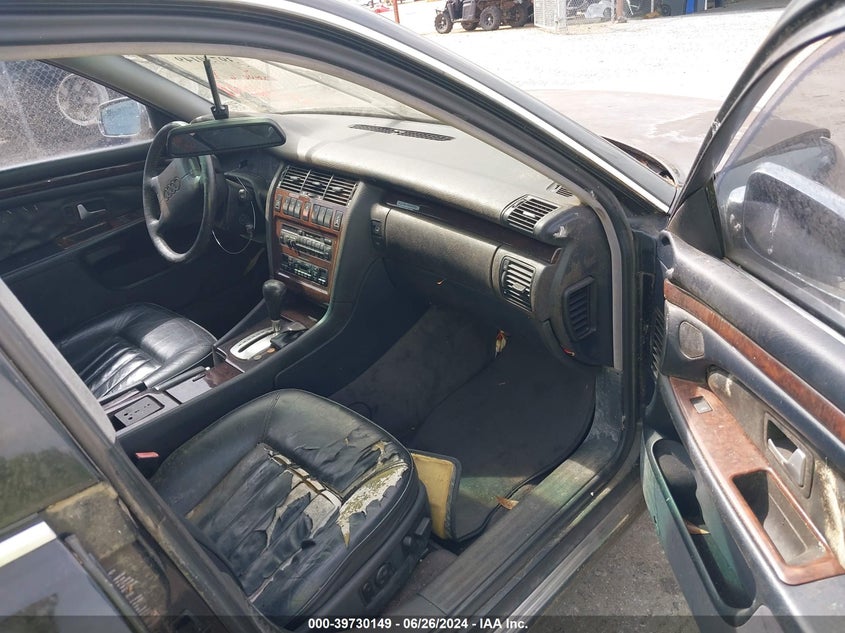 1997 Audi A8 Quattro Iv VIN: WAUBG84DXVN010042 Lot: 39730149
