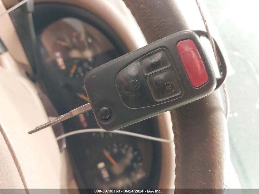 2004 Mercedes-Benz Ml 350 4Matic VIN: 4JGAB57E74A501461 Lot: 39730163