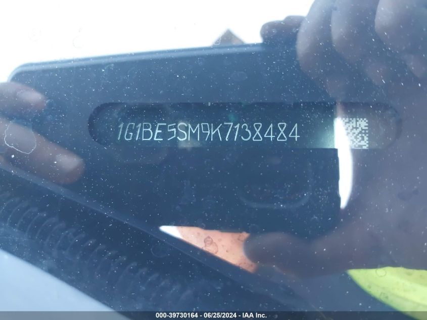 2019 Chevrolet Cruze Lt VIN: 1G1BE5SM9K7138484 Lot: 39730164