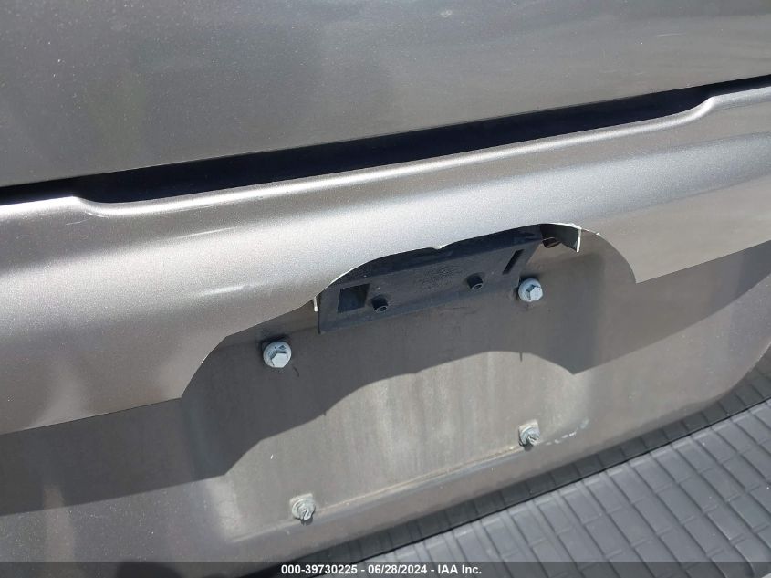 2002 Ford Explorer Xlt VIN: 1FMZU63E22UA39475 Lot: 39730225